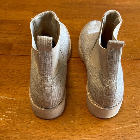 Dolce Vita Womens Size 9 Pepper Chelsea Boot Natural Linen - Picture 4 of 10
